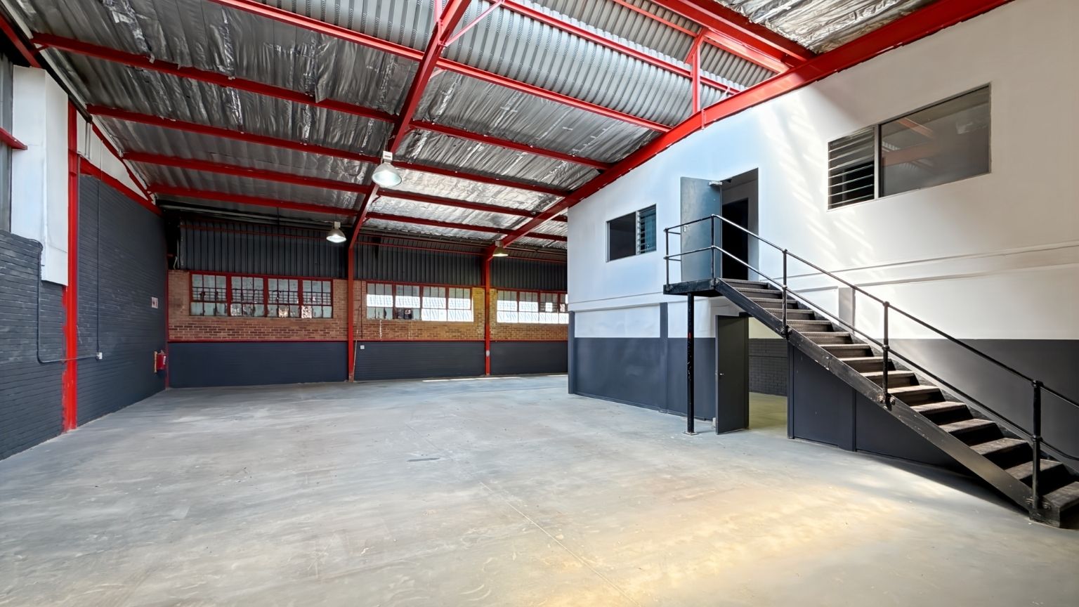 Logistics space in Strijdom Park