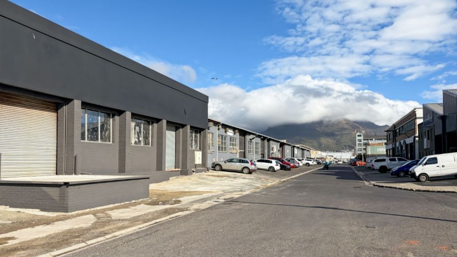 Stylish retail showroom in Paarden Eiland