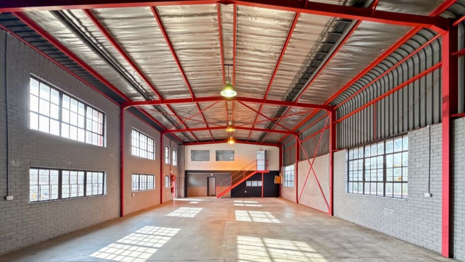 Functional warehouse with office space