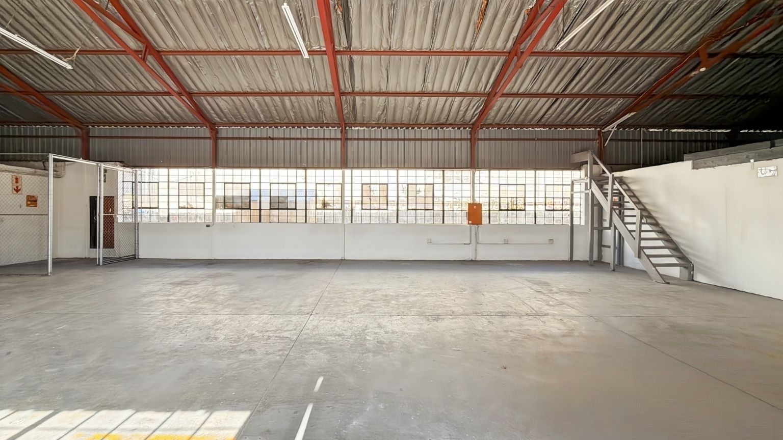 Prime industrial space with operational flexibility