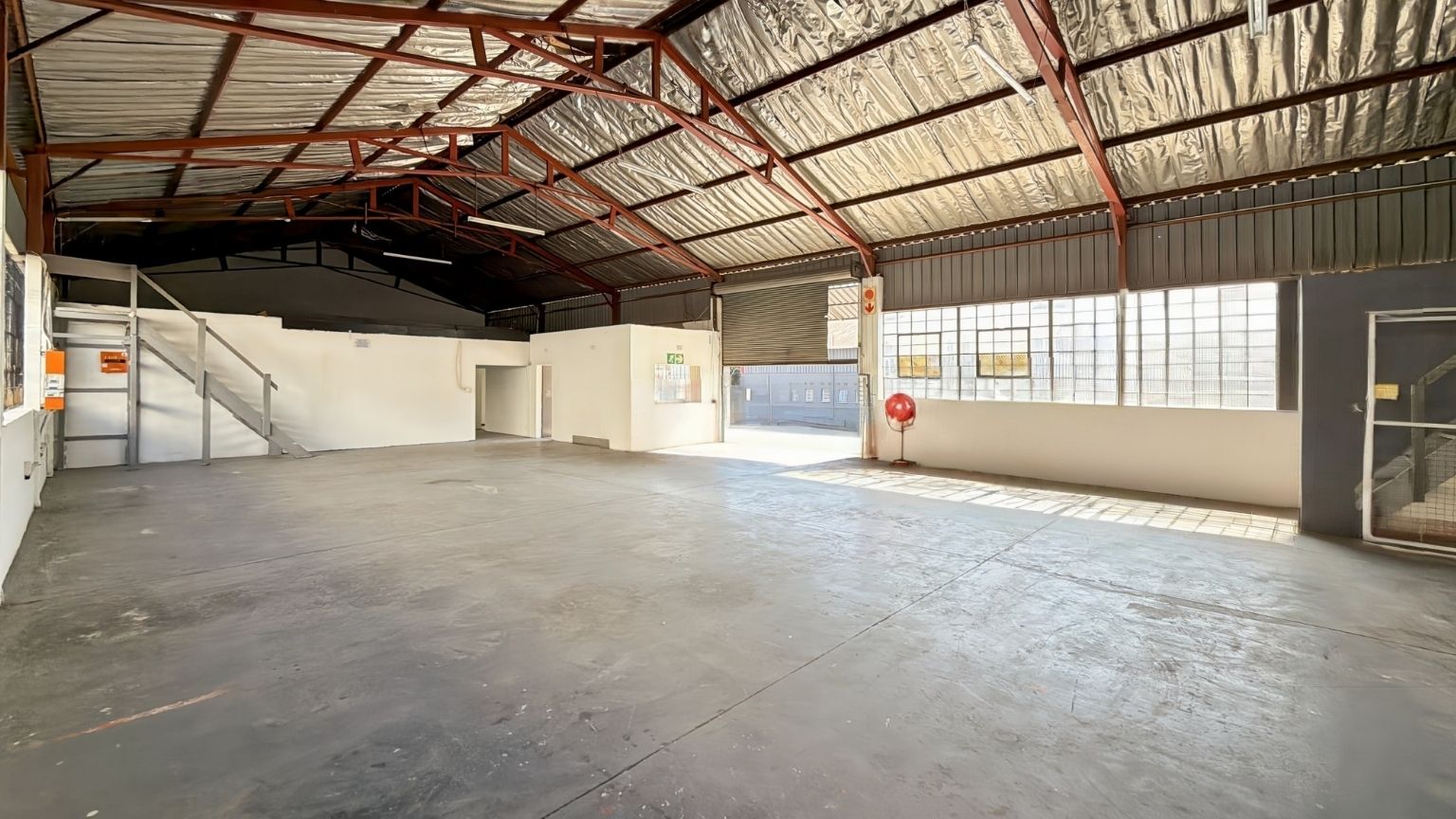 Prime industrial space with operational flexibility