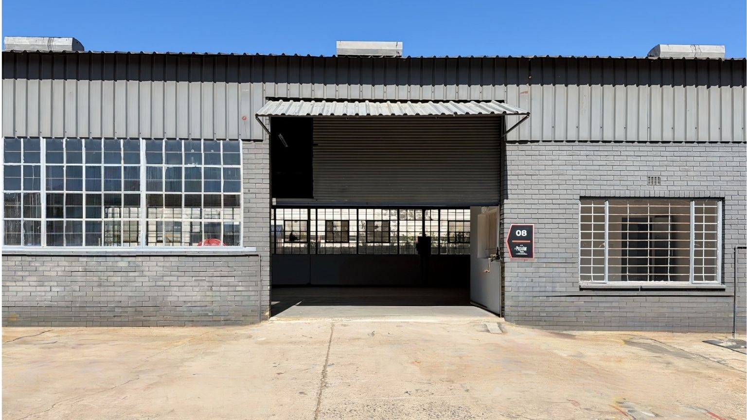 Prime industrial space with operational flexibility