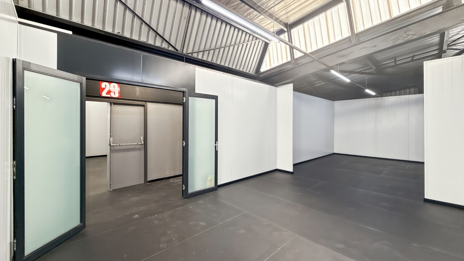 Warehouse perfect for SMEs in Eastgate, Sandton
