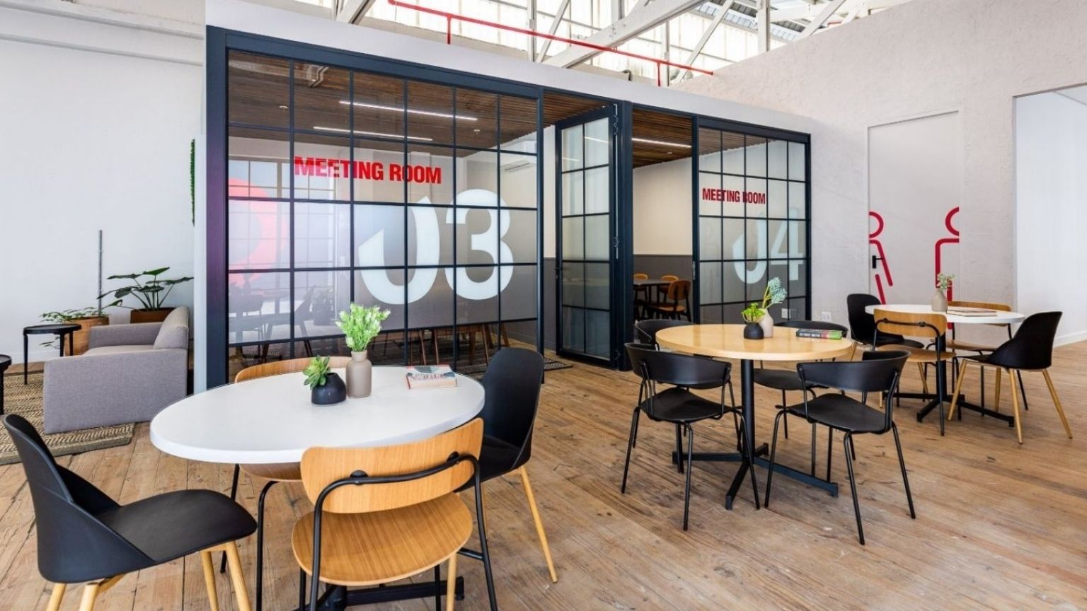 Premium warehouse in Paarden Eiland