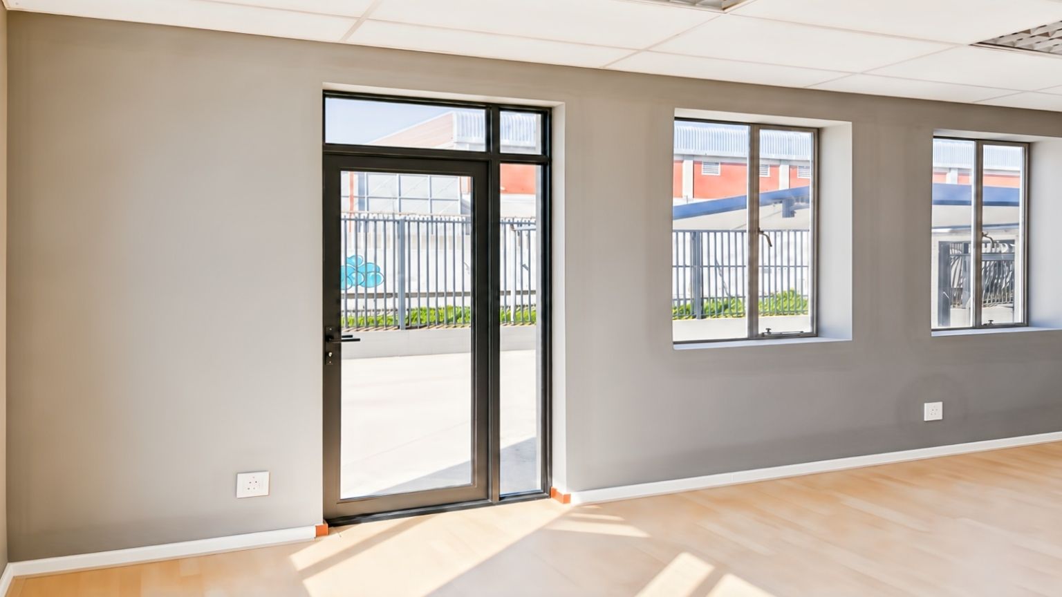 Showroom space in Paarden Eiland