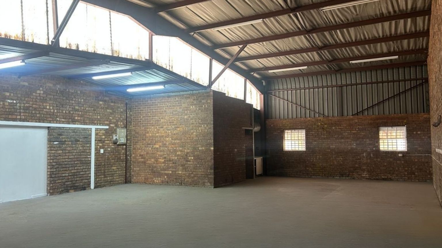 Flexible warehouse space in Wadeville