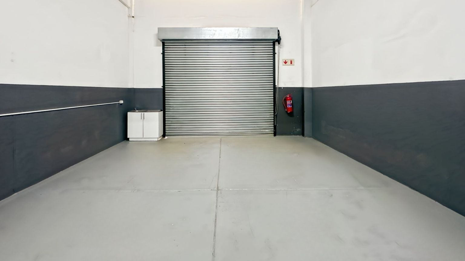 Versatile warehouse in Isando