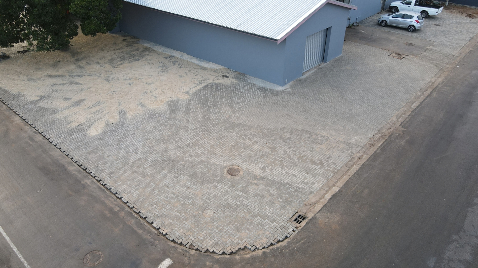 Secure 77m2 Warehouse in Kraaifontein
