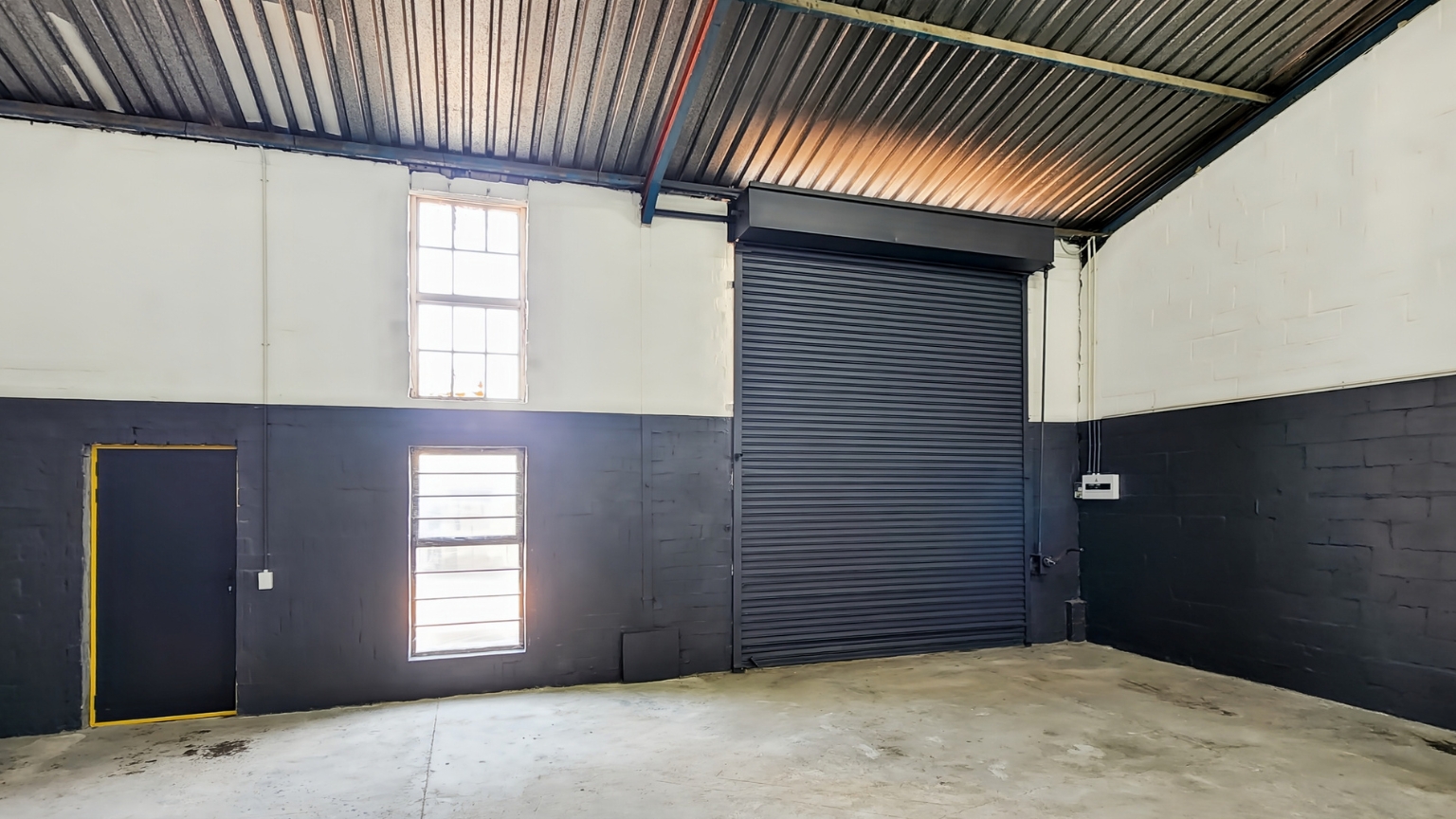 Secure 77m2 Warehouse in Kraaifontein