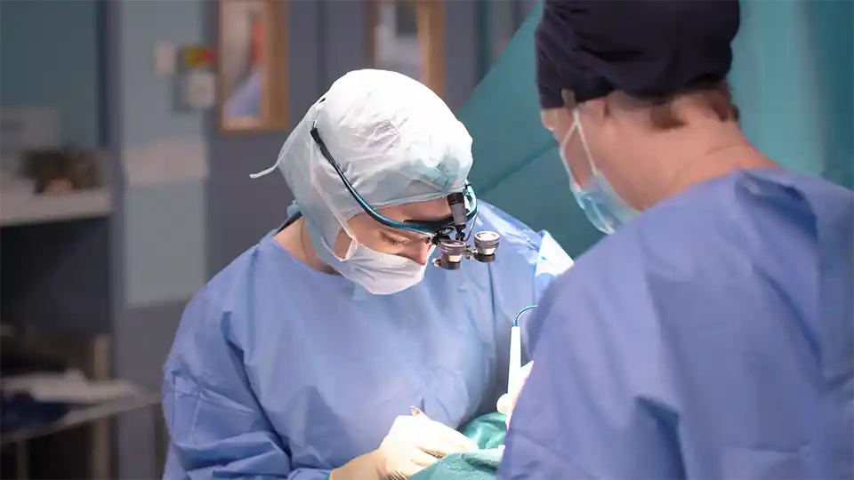 Opération de la hernie cervicale