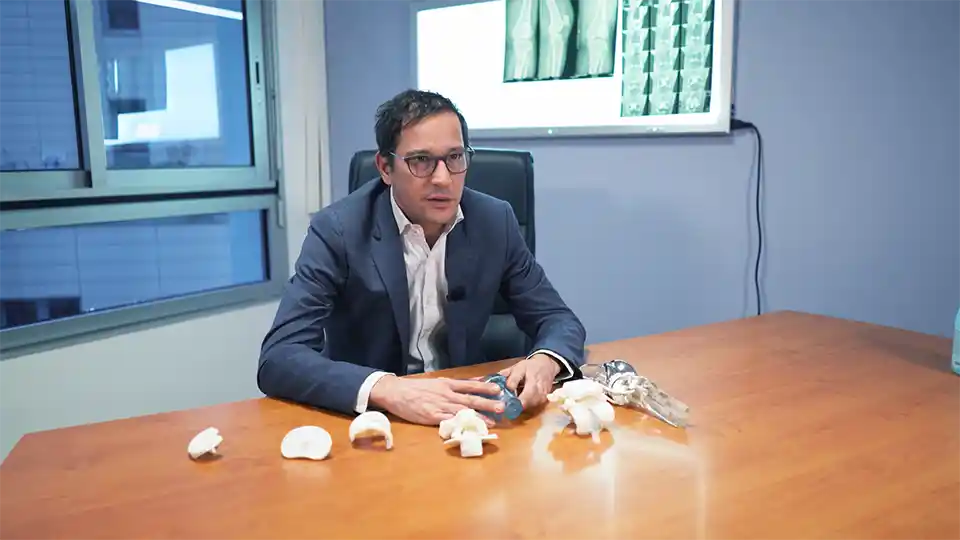 Opération de la prothèse de genou 