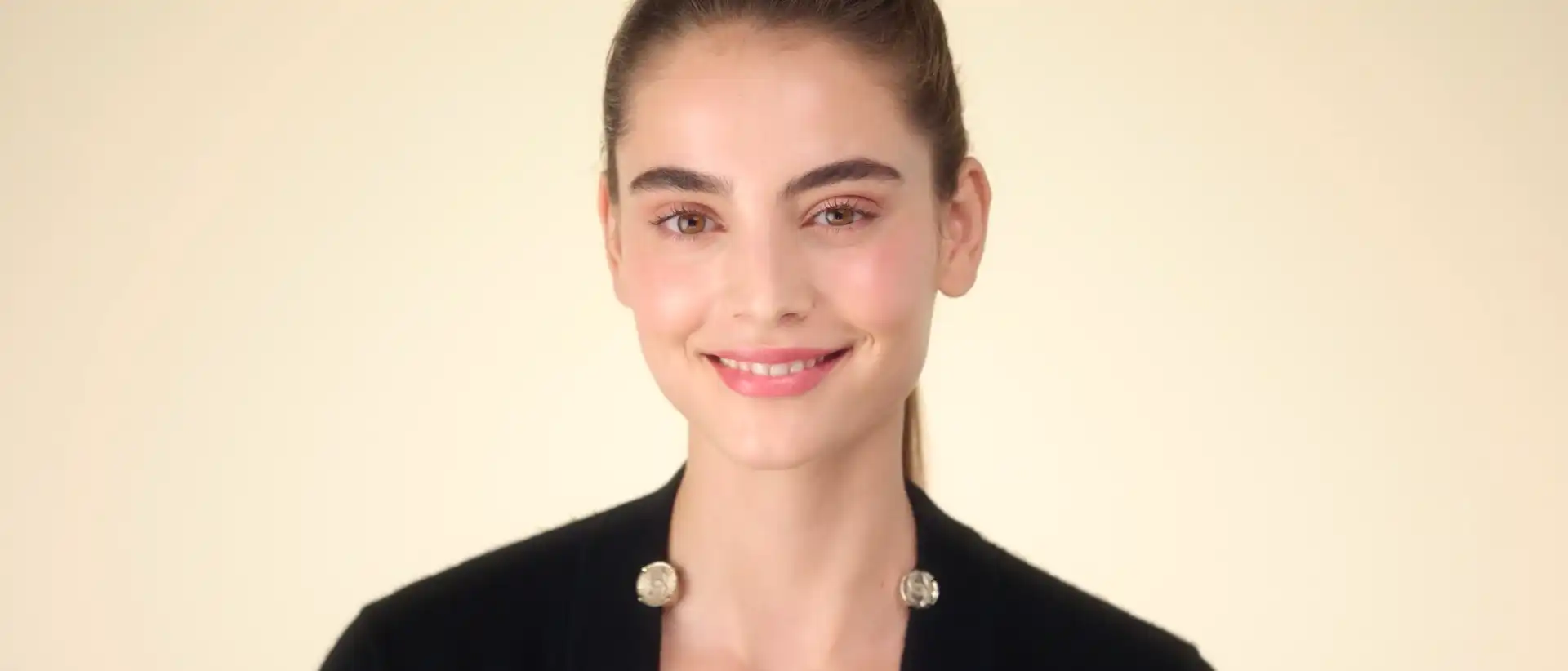 Touche de teint par Romy