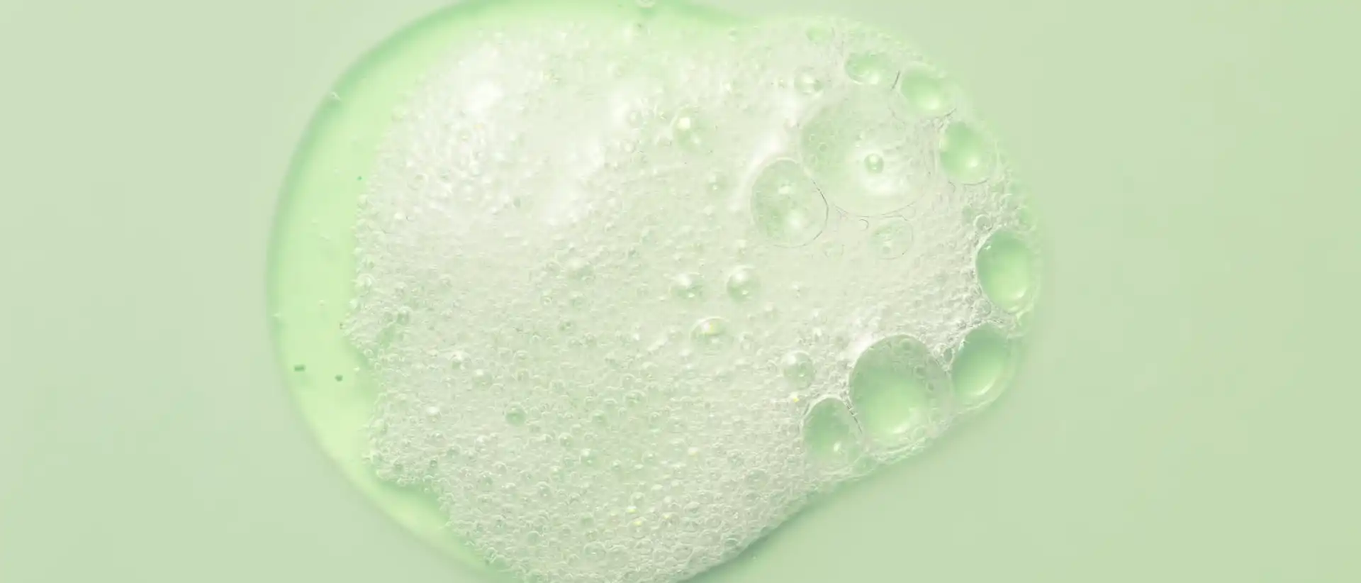 Cleansing gel to foam par L'Occitane