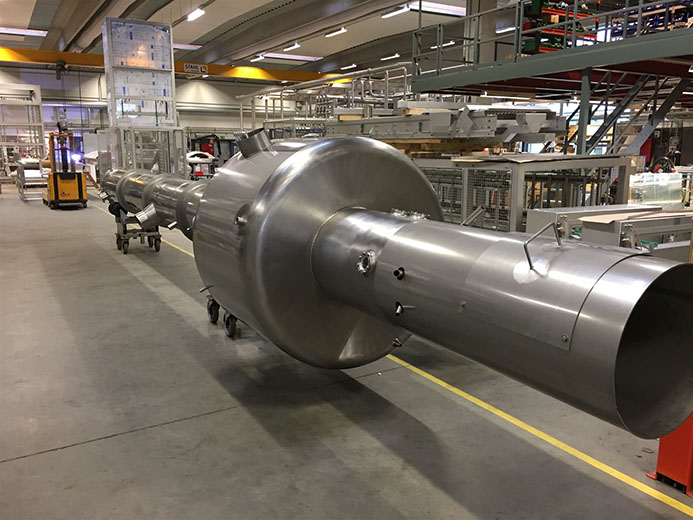 Large cylindrical evaporator fabrication in the workshop