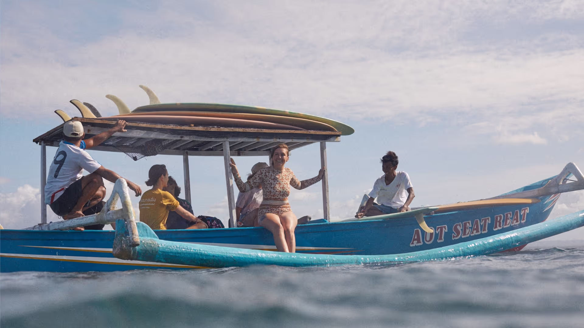 sri lanka restaurant night vibes