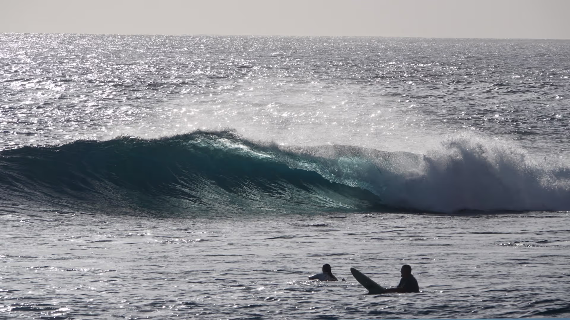 pumping, backlight wave breaking