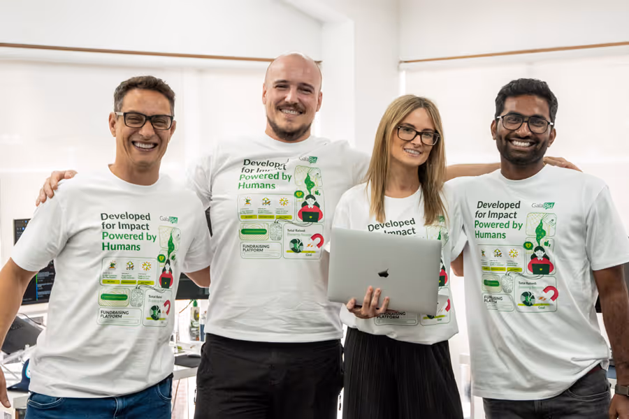 Fundraising support experts