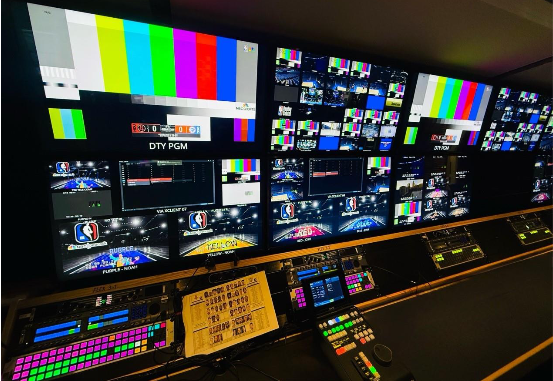 A large screen with multiple screensAI-generated content may be incorrect.