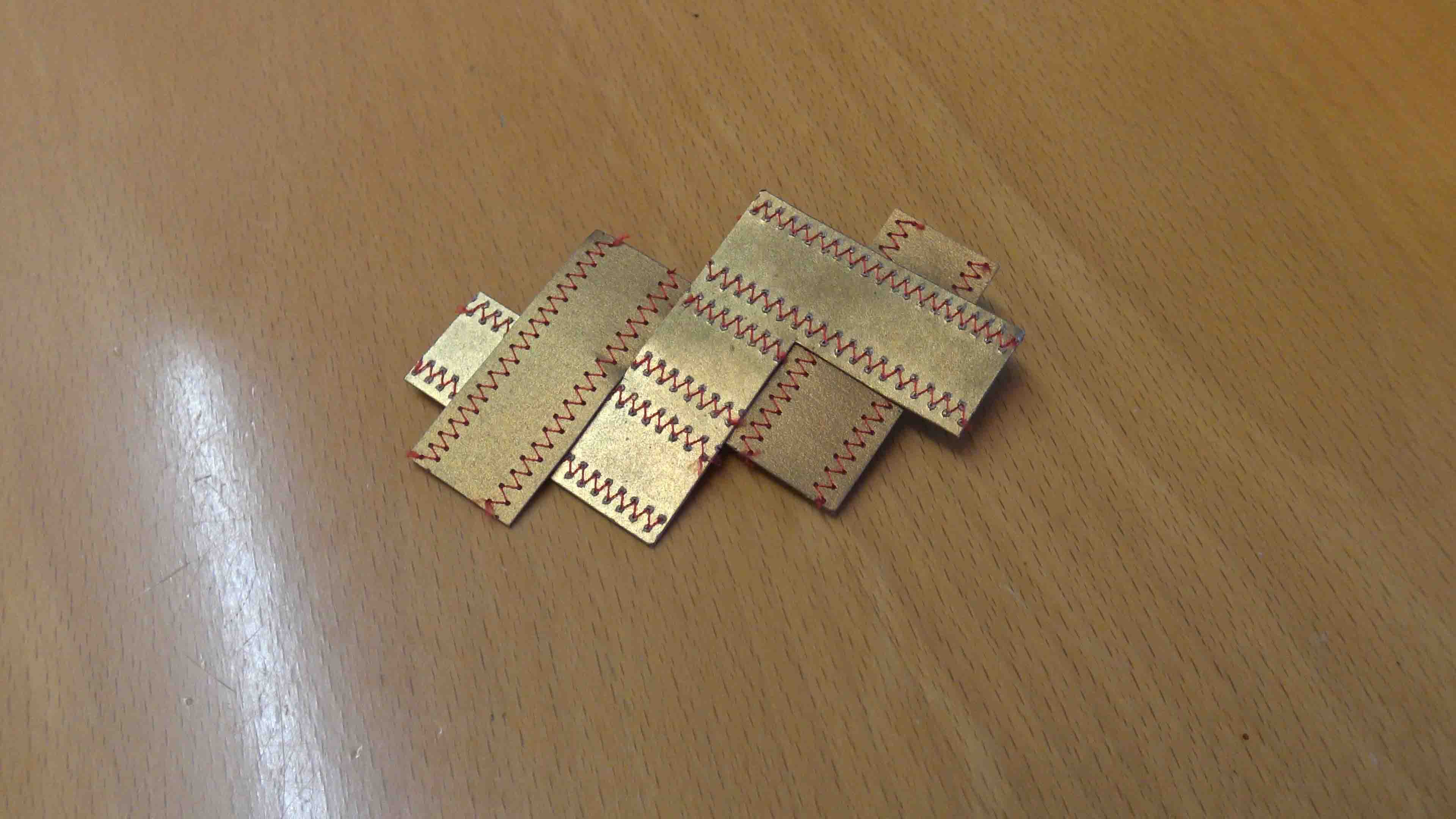 broche goud