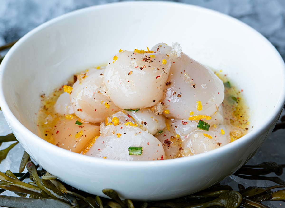 Wild Nantucket Bay Scallops