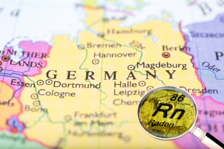 Radon ist eine versteckte Gefahr welche man mit Radonmessgeräten wie dem air-Q Radon messen kann