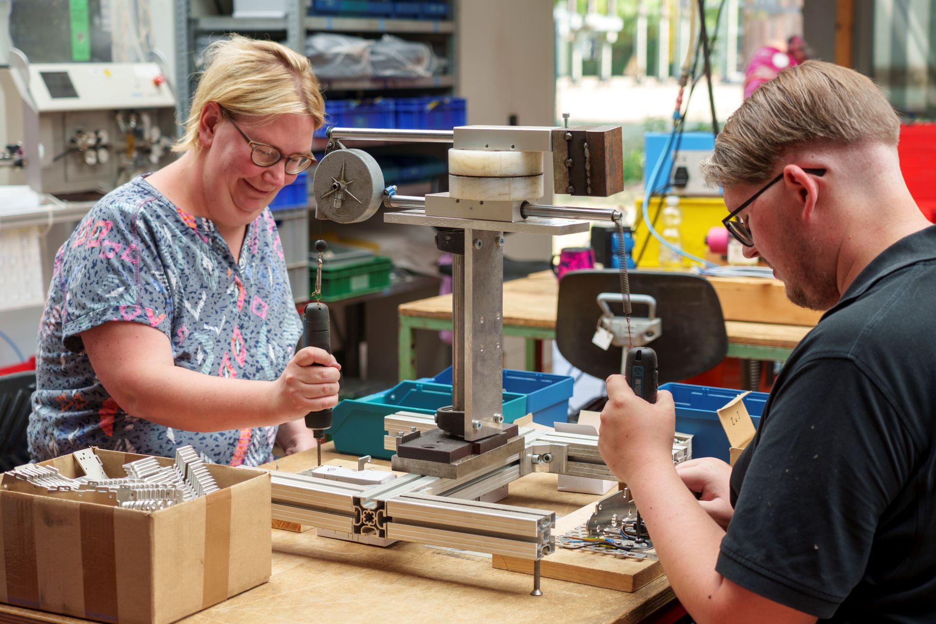 LHWS – Unsere Dienstleistungen: Metallbearbeitung