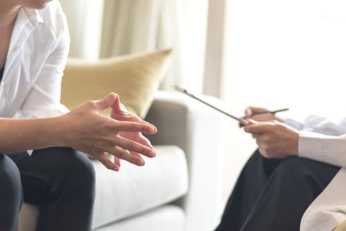 Bệnh xã hội có điều trị được không?