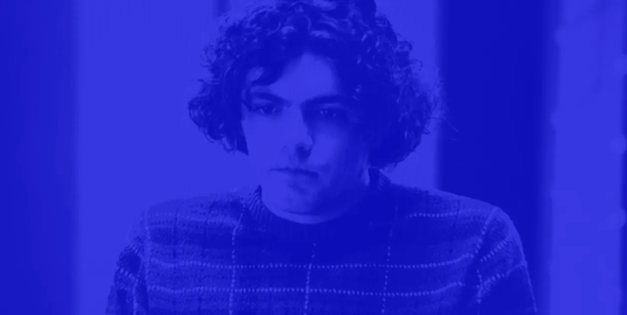 People in a recovery group