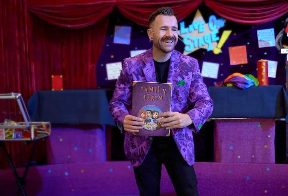 Kids Magician in Auckland for Hire