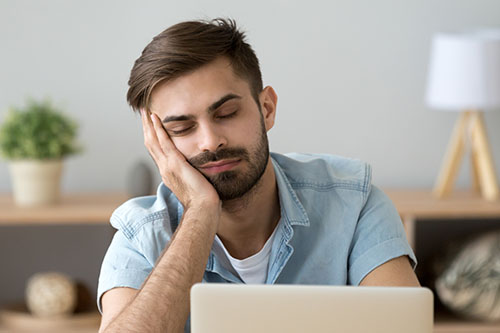 Falling asleep during the day is a symptom of an OSA sufferer.