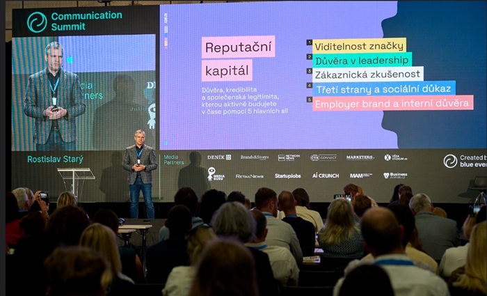 Rostislav Stary presenting at the Communication Summit in Prague