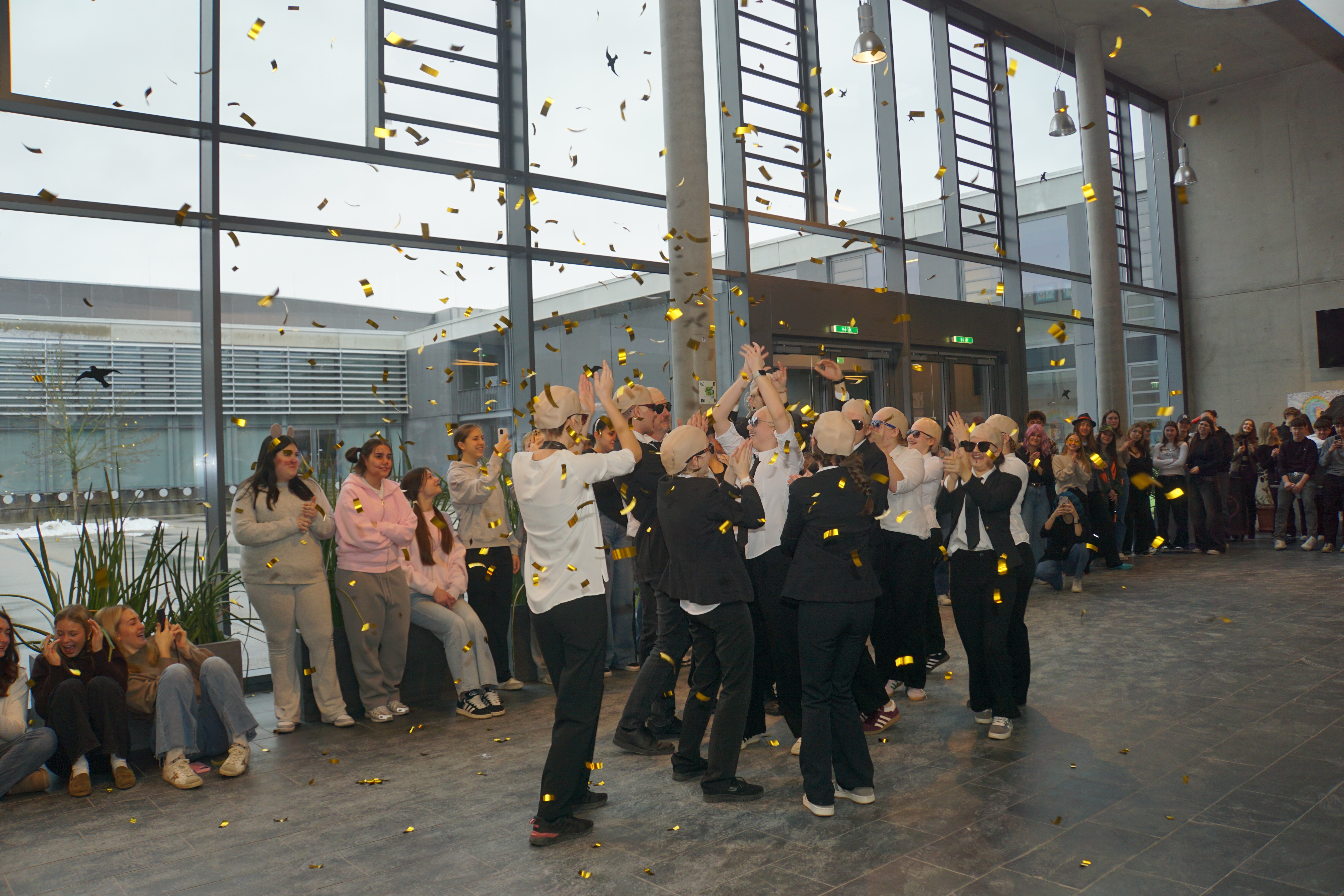 Faschingsdienstag an unserer Schule – Schule macht Spaß!