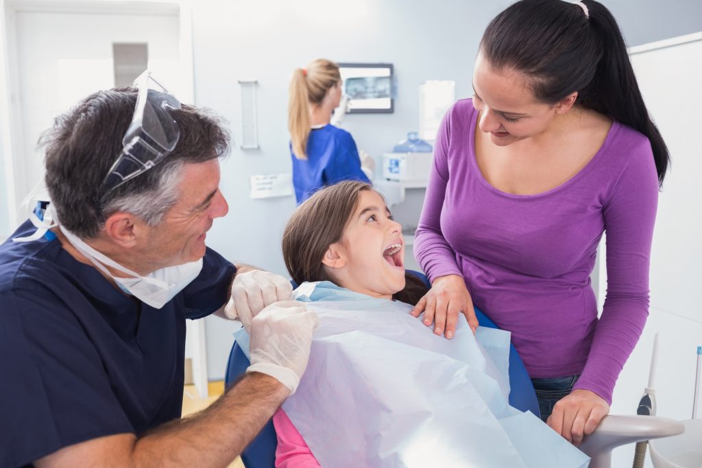 what is a cosmetic dentist Marco island?