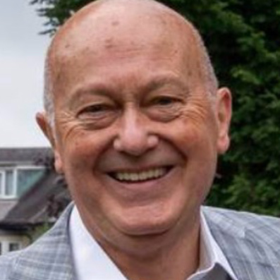 Image of Gordon Back Artistc Director