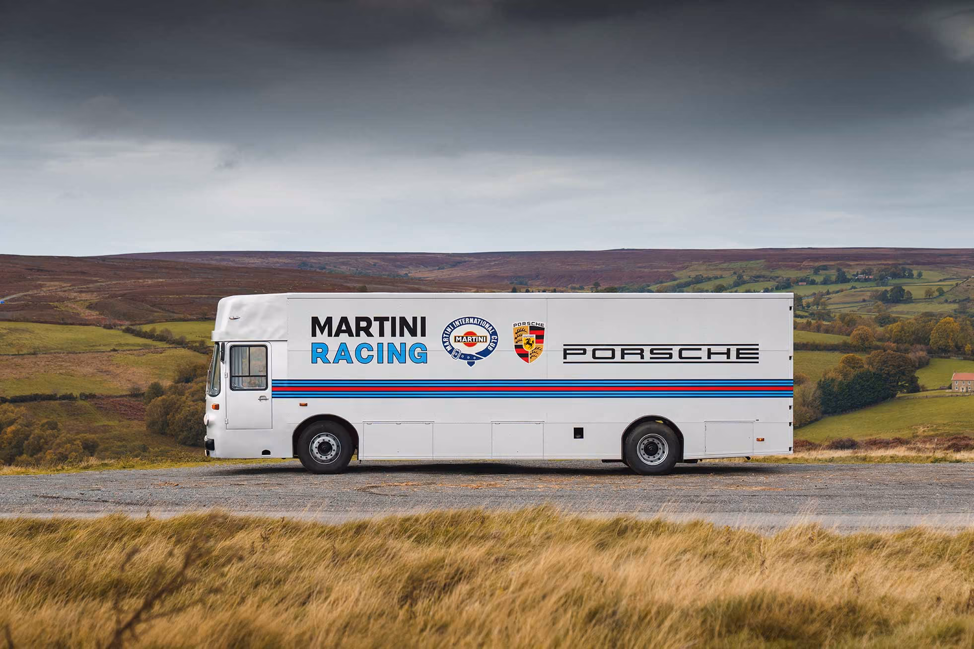 For Sale 1975 Mercedes-Benz O317 Porsche Renntransporter 06