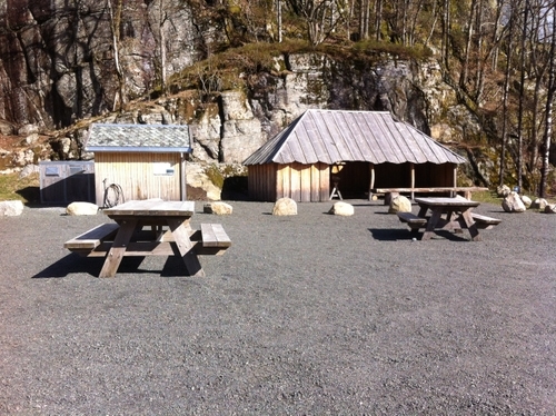 Sande i Kvinesdal. Landfast skjærgårdspark sør for Feda.