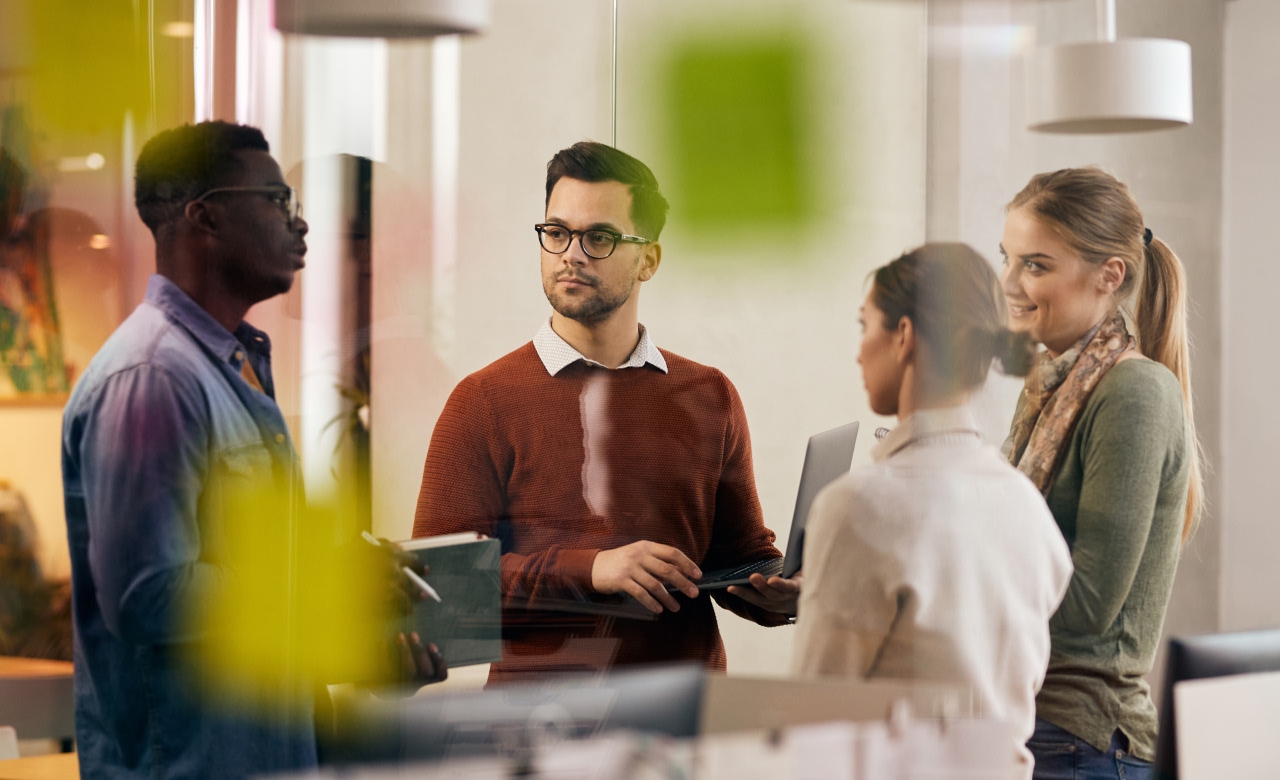Especially in the workplace, it is important to keep employees up to date. How do you keep them active and sharp? Read our 5 tips.