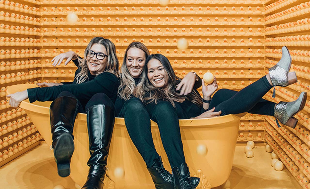 Onboarding is becoming increasingly important to the success of your company. With this simple step-by-step plan, you can ensure a fantastic onboarding of new employees!