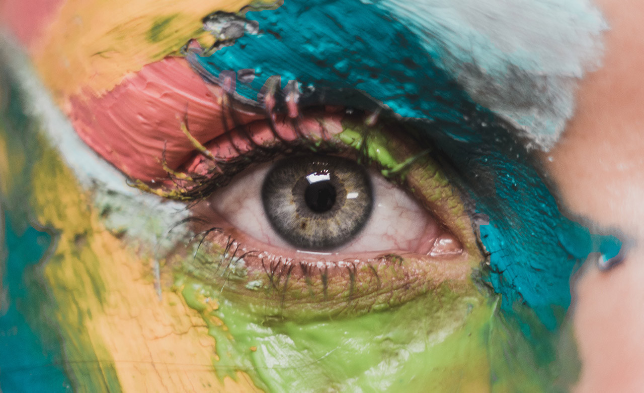 Employee monitoring. Of course, the technical possibilities for keeping an eye on your employees are almost endless. Is this allowed just like that? And above all: do you have to want that?