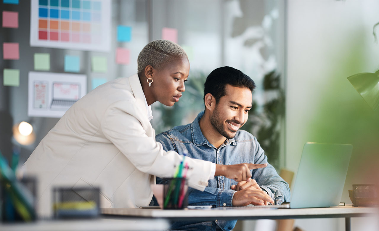 If you want to measure the progress of your students, a good Learning Management System (LMS) is essential. But what exactly does a Learning Management System mean and which one is right for you?