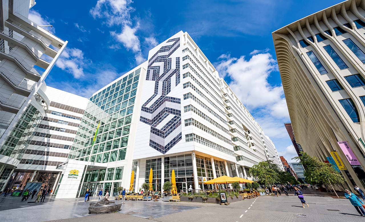 Pluvo offers the flexibility and usability we were looking for. It helps us easily structure and adapt learning processes, so that we can optimally support our employees.