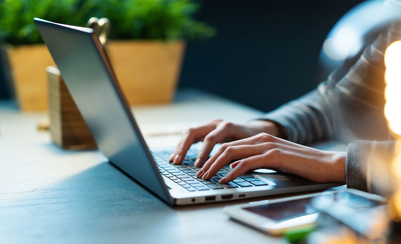 We now know that “one size fits all” doesn't work when it comes to learning. How much more fun, motivating and interesting would the course be if it exactly matches your learning needs?