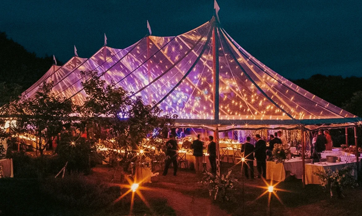 Tenda transparente para casamentos e eventos em Portugal
