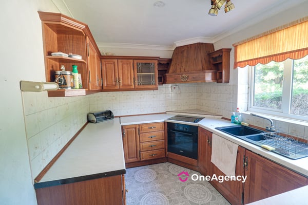 Priorfield Close, Longton, Stoke-on-Trent, Staffordshire ST3 1EP