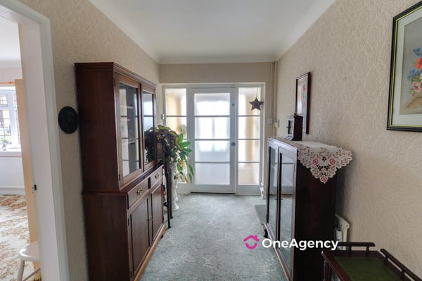 Apley Place, Hanford, Stoke-on-Trent, Staffordshire ST4 8NN
