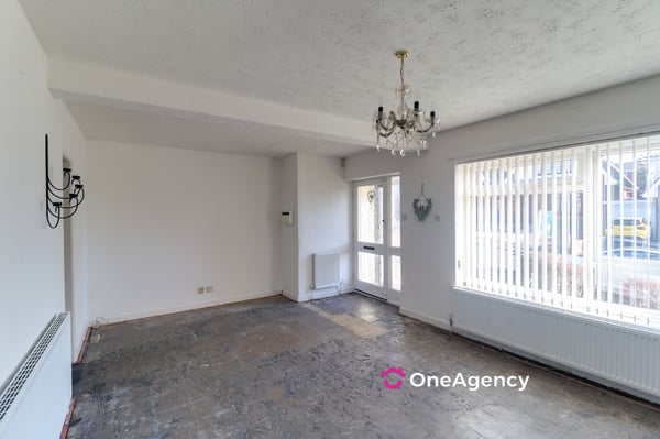 Yarnfield Close, Meir, Stoke-on-Trent, Staffordshire ST3 6RR