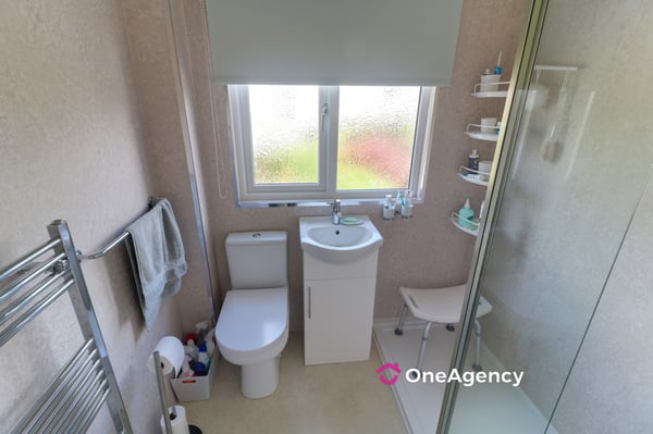 Beechwood Close, Blythe Bridge, Stoke-on-Trent, Staffordshire ST11 9RH