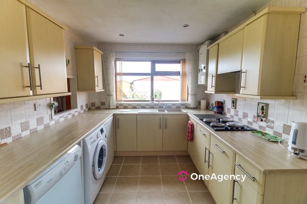 Fairfields, Bignall End, Stoke-on-Trent, Staffordshire ST7 8NP