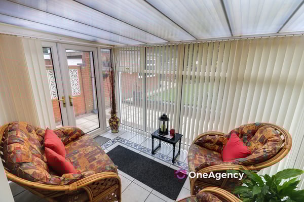 Lomond Grove, Cheadle, Stoke-on-Trent, Staffordshire ST10 1SZ