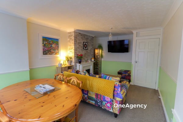 Colclough Road, Meir, Stoke-on-Trent, Staffordshire ST3 6DH